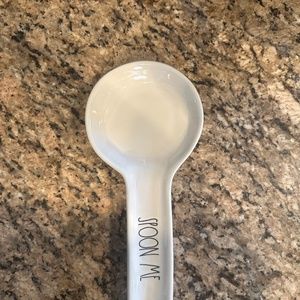 Rae Dunn spoon rest